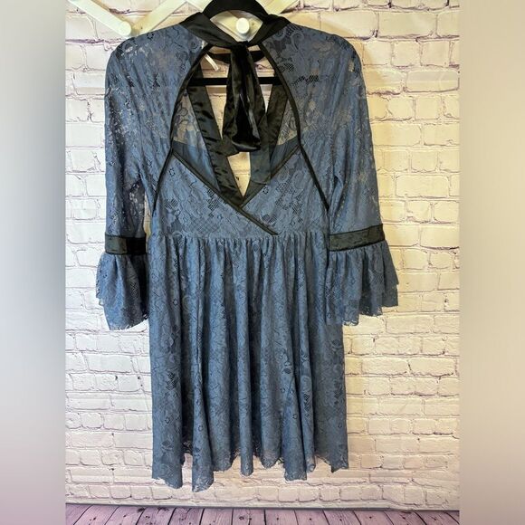 Free People Gilded Victorian Dusty Blue Black Satin Ribbon Trim Lace Dress S - Picture 9 of 16